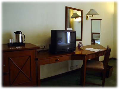 �����̃T�C�h�e�[�u��