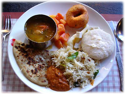 ���̓��̒��H