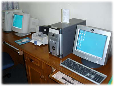 �r�W�l�X�Z���^�[��PC