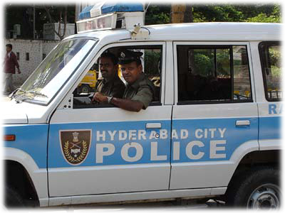 �C�����Ȍx��